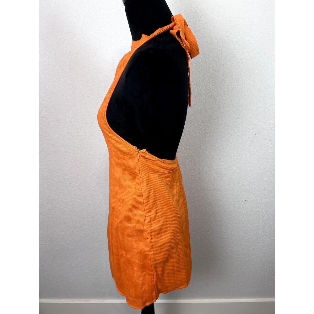 Stunning Pretty Little Thing Orange Textured Halterneck Shift Dress - Size 8 - Picture 3 of 8